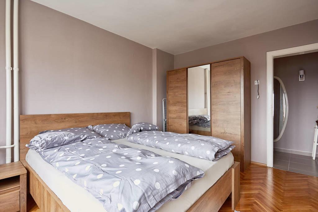 Spacious Modern Apartment In Peaceful Neighborhood Скопие Екстериор снимка