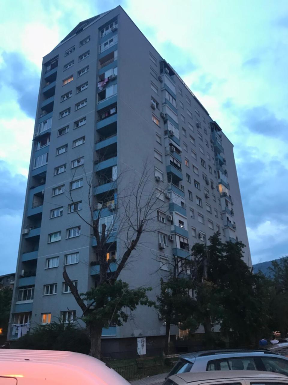 Spacious Modern Apartment In Peaceful Neighborhood Скопие Екстериор снимка